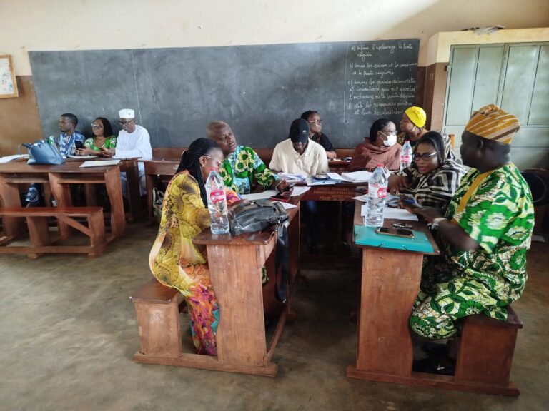 Lire la suite à propos de l’article 25-238 – Formateur en immersion – Fondation CPA